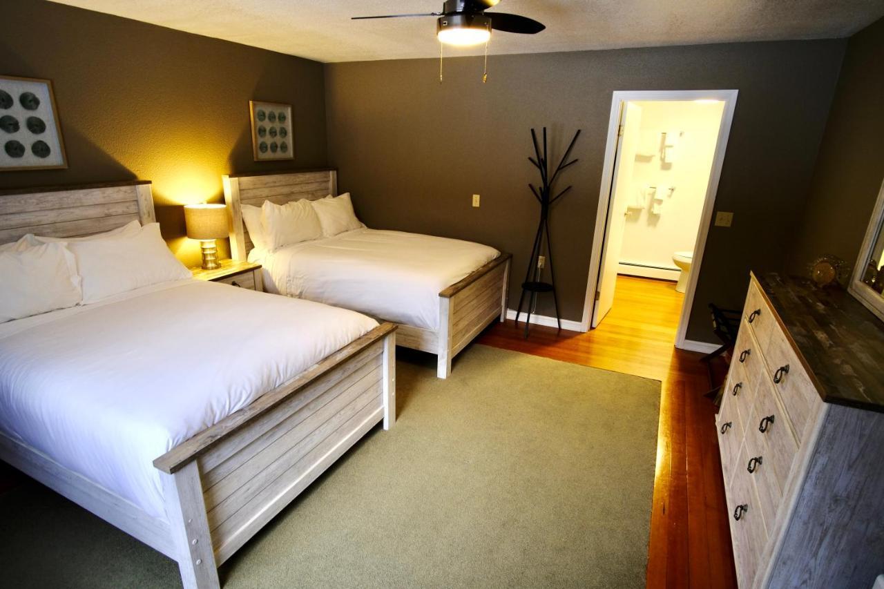 Bella Coola Eagle Lodge Екстериор снимка